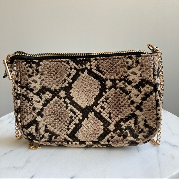 🇬🇧Primark (UK brand) snakeprint mini crossbody bag with gold chain🇬🇧 - Picture 4 of 5